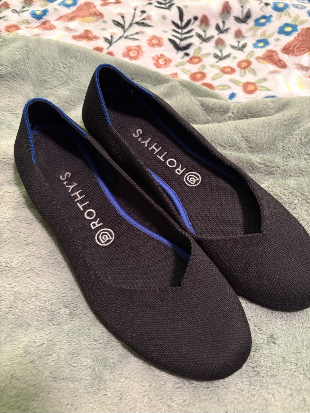 Rothy's Black Knit Flats with Blue Trim